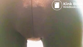 POOPING in the legging