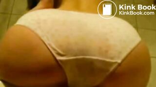 18 year old vietnamese girl poops her panties 3