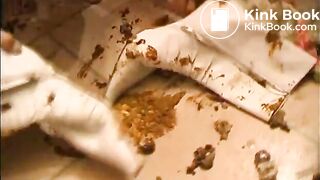 She scat on Buffalo Boots