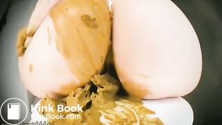 Pawg diarrhea stream with soft serve shit and smearing