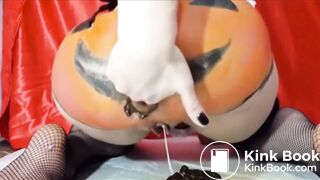 pumpkin ass shitting whore