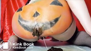 pumpkin ass shitting whore