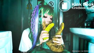 Pawgs fun with feces - video 3