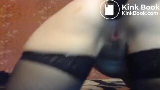 Camwhore struggles to swallow shit