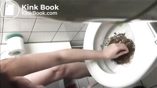 sexy girl pooping - video 78