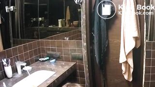 Girl pooping toilet - video 9