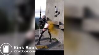 2B shits out her lava guts