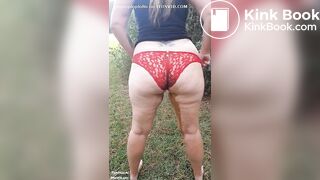 Big booty panty poop