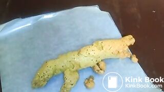 Girl Pooping Close Up - video 4