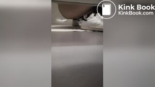 女学生大便