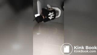 女学生大便