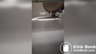 女学生大便