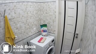 Woman pooping in Toilet 72