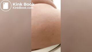 Chubby teen clean her dirty asshole