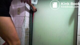 korean lady poop in cafe