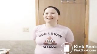 Dumb scat bitch eats her own shit - video 2