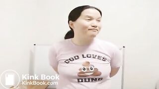 Dumb scat bitch eats her own shit