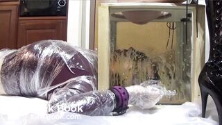 Hot chick using laxative w/ diarrhea in slave mouth pt3