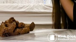 Girl Pooping - video 54