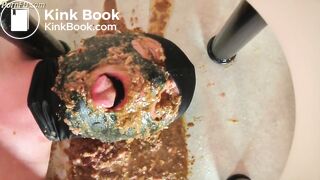 Mistress toilet slave - video 4