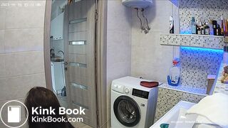 Woman pooping in Toilet 69