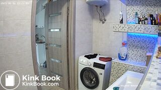 Woman pooping in Toilet 69