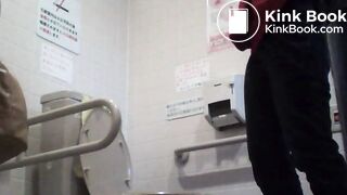 toilet voyeur - video 5