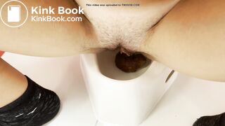 Polish girl shit into potty 10
