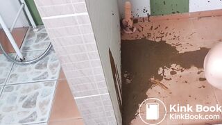 Huge diarrhea fountain