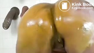 Big booty shitting grool and piss