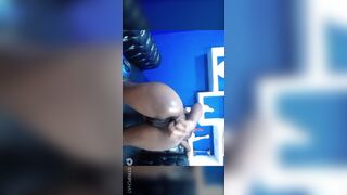 Ebony dirty pull out