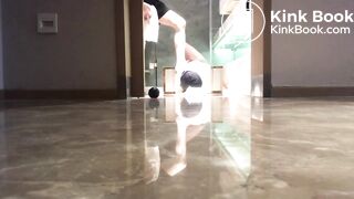 极品玉女黄金圣水调教猥琐猛男 一连几泡都吃不够 求着女主赏赐