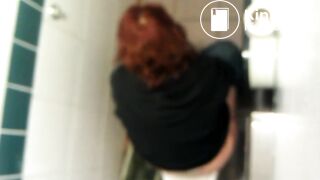 Red hair pooping