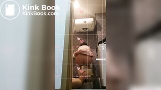 Chinese queen's toilet slave femdom