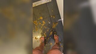 Huge Ebony Scat Soles Smear