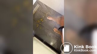 Huge Ebony Scat Soles Smear