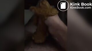 Ebony bbw gassy poop