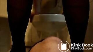 Chinese femdom human toilet slave