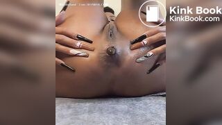 Sexy ebony poo
