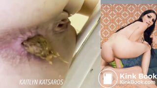 Normal vs Scat porn - video 12