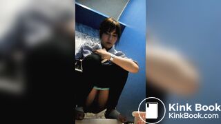 Thai toilet scat - video 2
