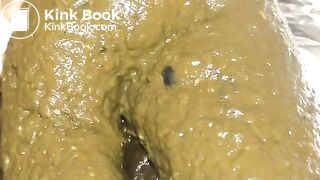 Girl Pooping - video 47