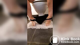 beautiful feet and lots of poop