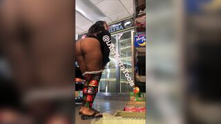 Public Store Ebony Scat!!