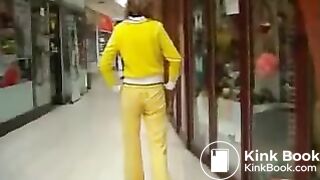 poop yellow pant