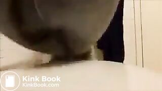 pooping y masturbacion en leggings