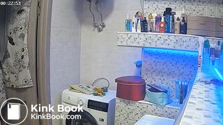 Woman pooping in Toilet 54