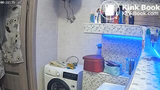 Woman pooping in Toilet 54