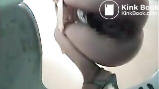 covstipated girl 2