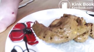 Hot Girl Shits on a Plate